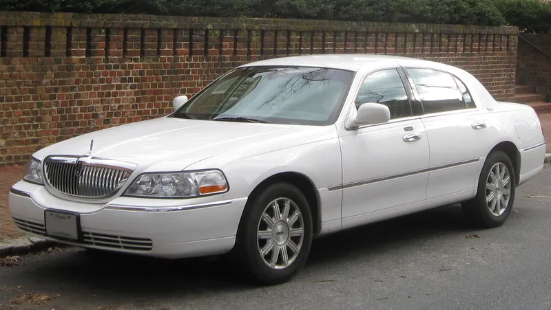 Lincoln town photo - 3
