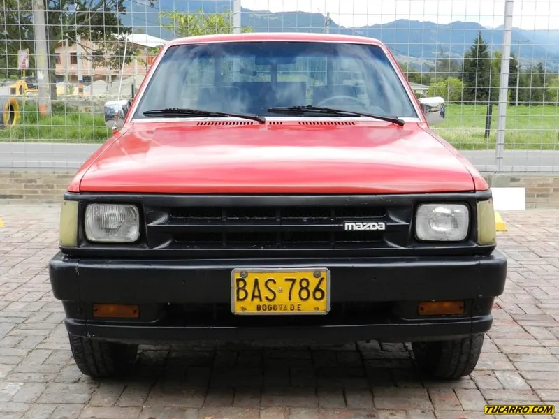 Mazda b photo - 10