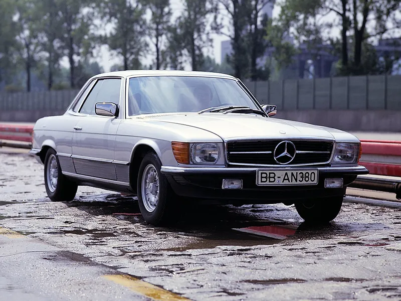 Mercedes-benz 0 photo - 6