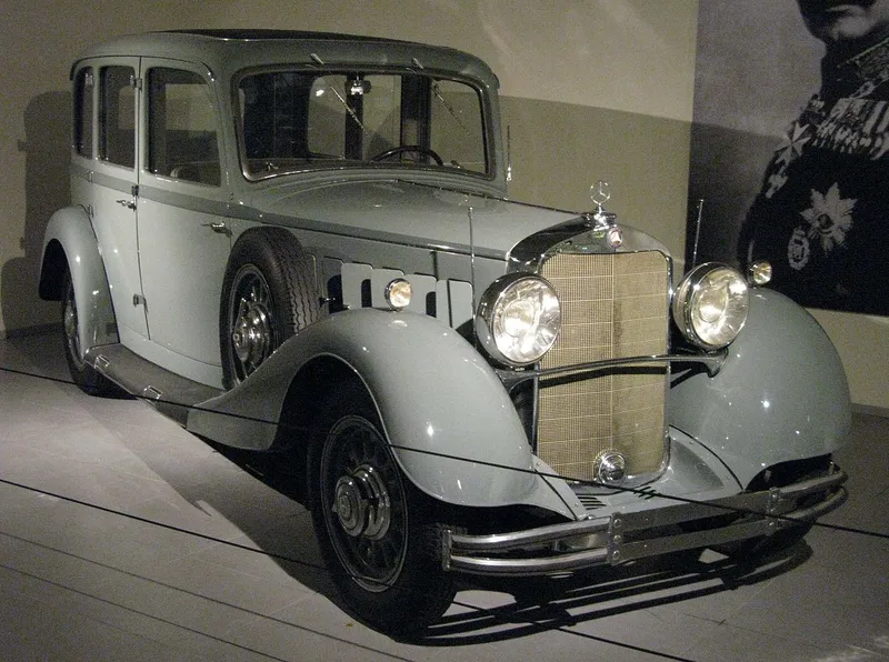 Mercedes-benz 1933 photo - 2