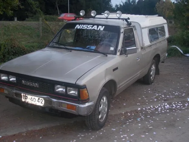 Nissan 1800 photo - 2