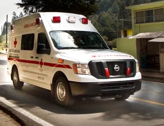 Nissan ambulance photo - 2