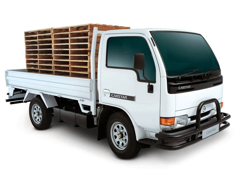 Nissan cabster photo - 6