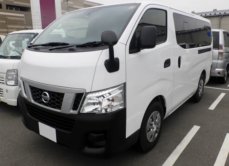 Nissan caravan photo - 4