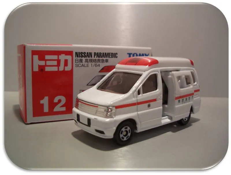 Nissan paramedic photo - 1