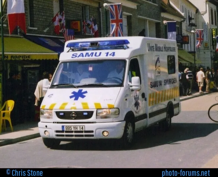 Opel ambulance photo - 6