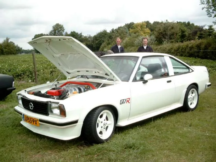 Opel mancona photo - 1