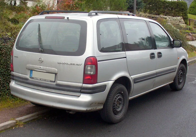 Opel sintra photo - 5