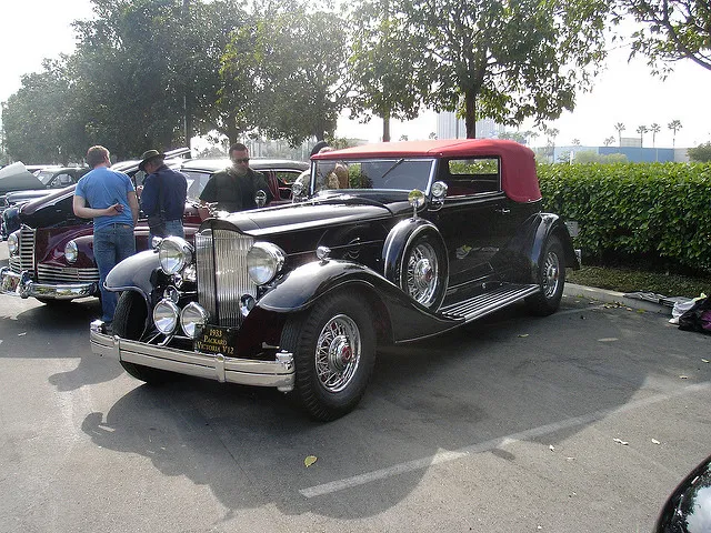 Packard v12 photo - 5