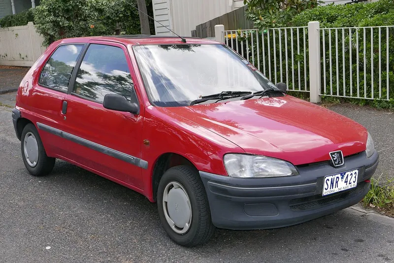Peugeot 106 photo - 9