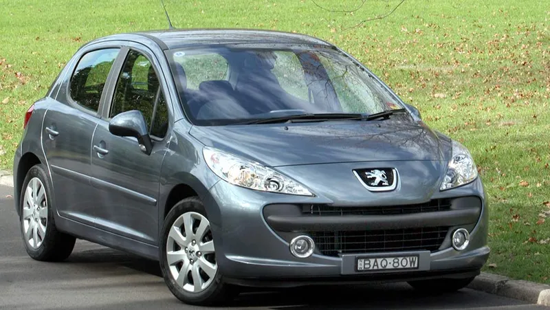 Peugeot 2007 photo - 4