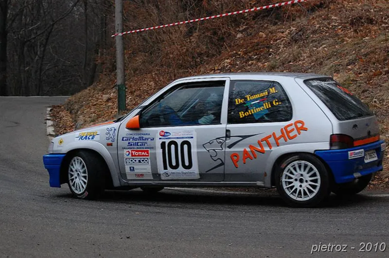 Peugeot rally photo - 7