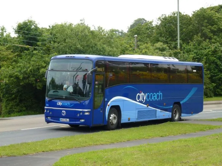 Plymouth coach photo - 2