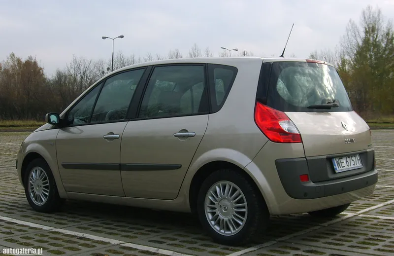Renault 1.9 photo - 3