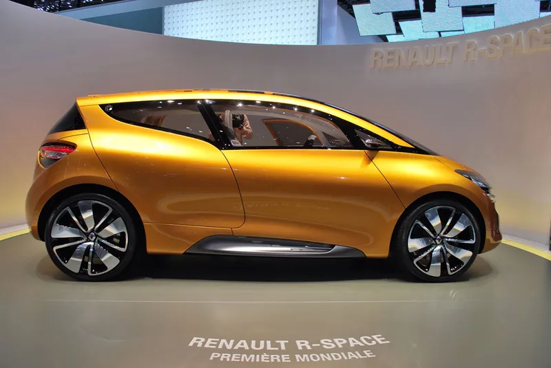 Renault r-space photo - 7