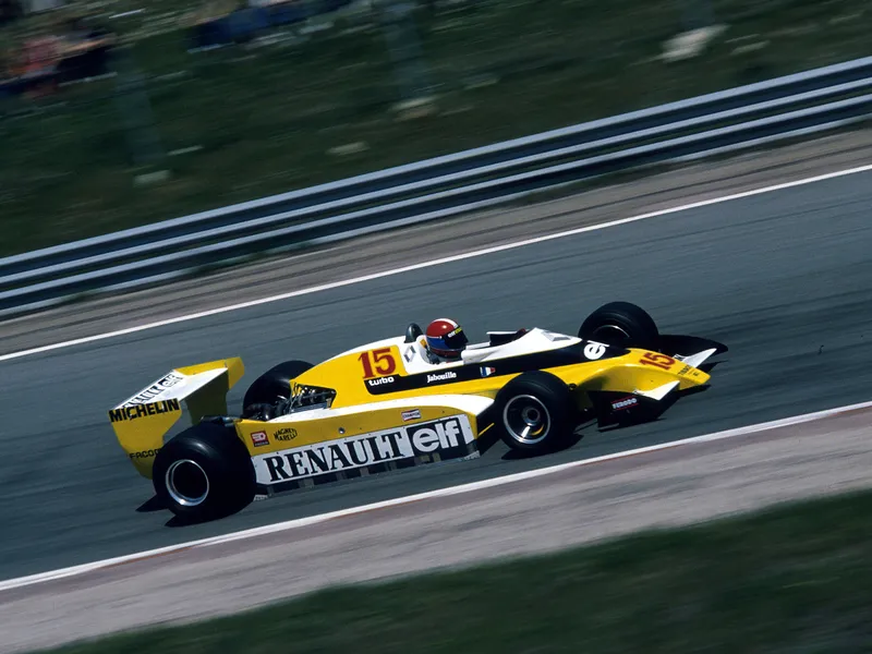 Renault rs10 photo - 7