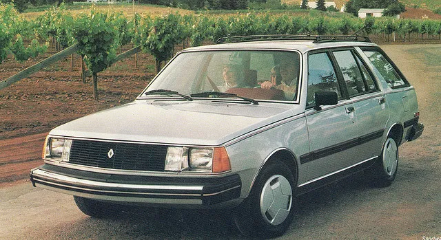 Renault sportwagon photo - 2