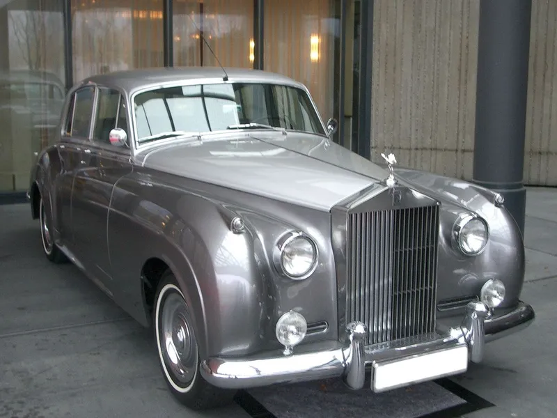 Rolls royce with photo - 2