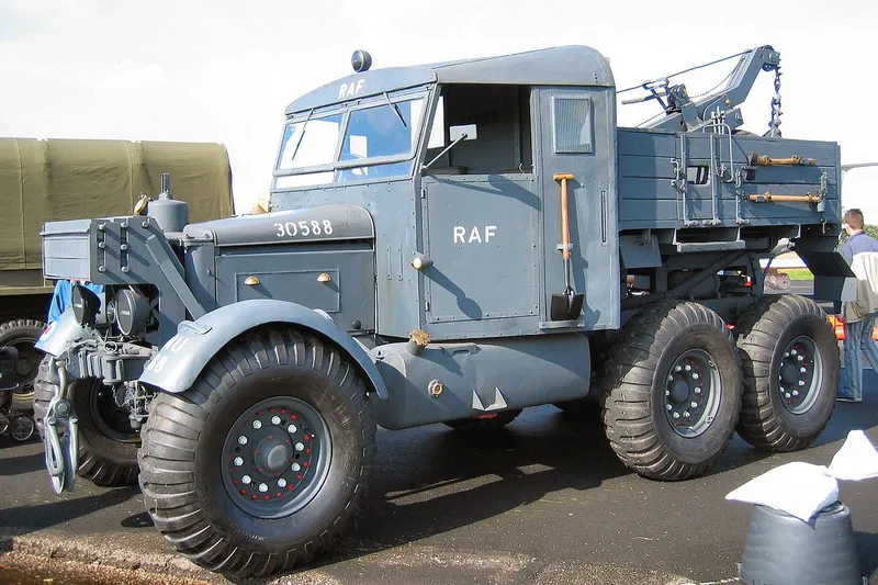 Scammell tractor photo - 2