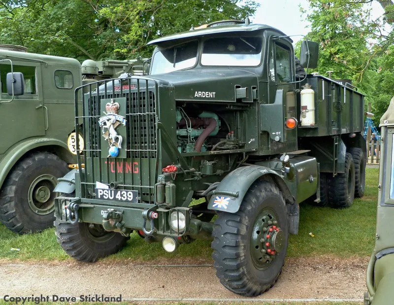 Scammell tractor photo - 4