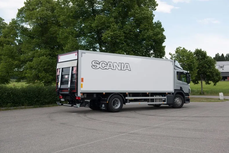 Scania 250 photo - 6