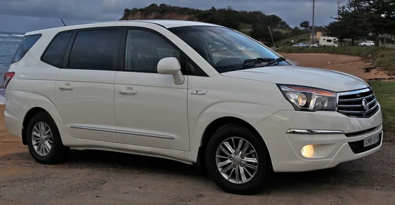Ssangyong stavic photo - 2