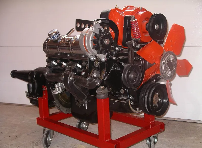 Studebaker engine photo - 10