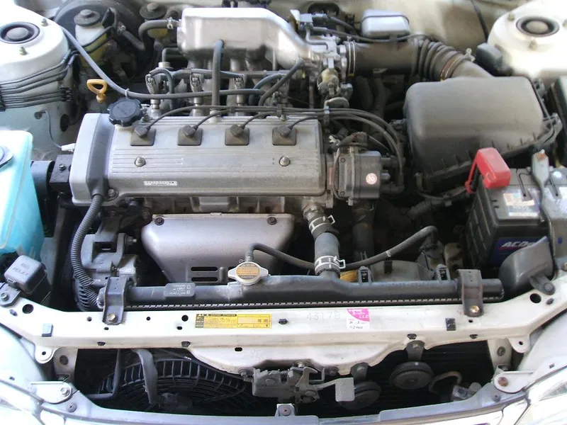 Toyota engine photo - 2