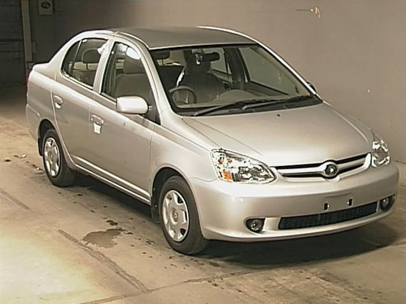 Toyota platz photo - 6