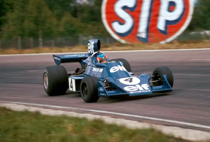 Tyrrell 007 photo - 6