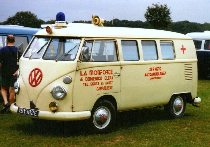 Volkswagen ambulans photo - 5