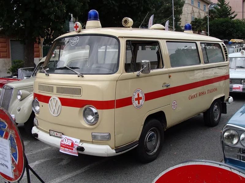 Volkswagen ambulanza photo - 7