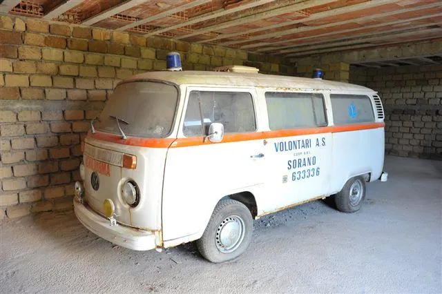 Volkswagen ambulanza photo - 9