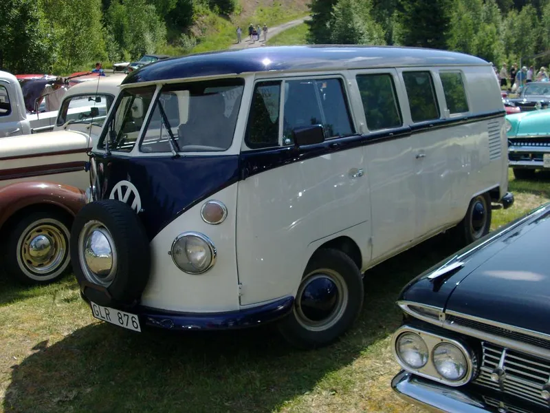 Volkswagen kleinbus photo - 4