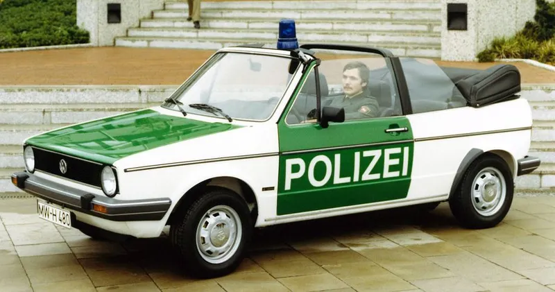 Volkswagen polizei photo - 8
