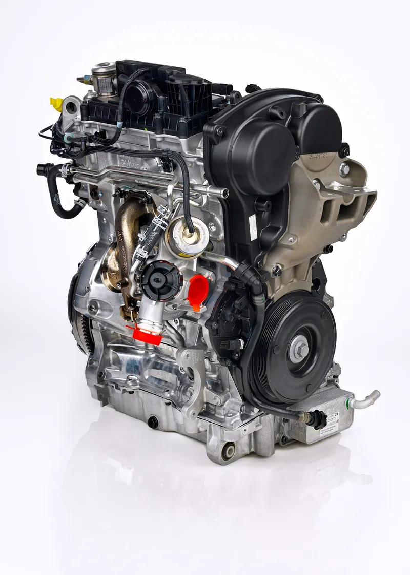 Volvo engine photo - 3