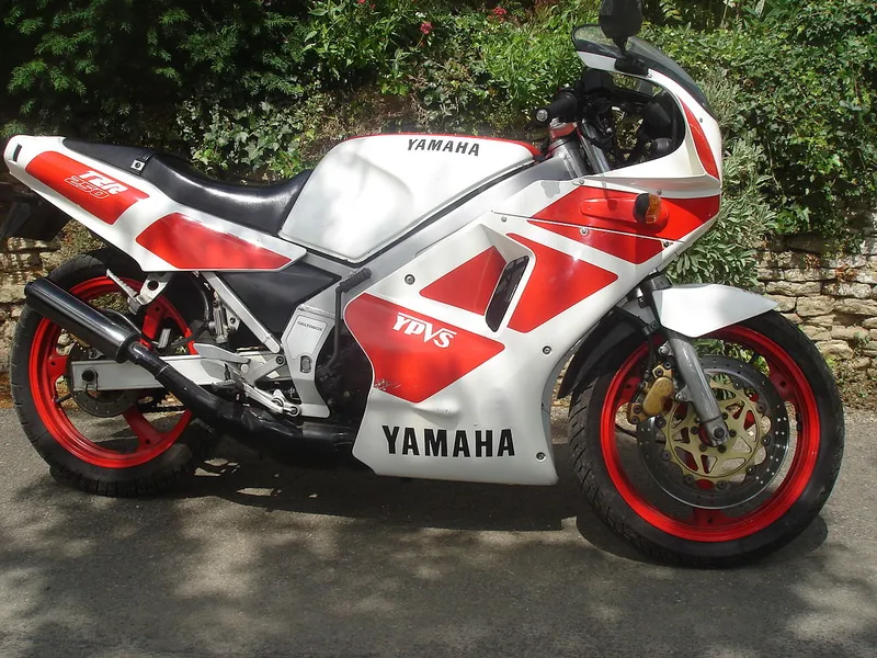 Yamaha tzr250 photo - 8